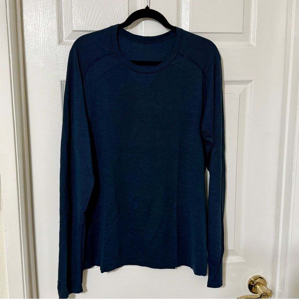 Lululemon Metal Vent Tech Long Sleeve 2.0